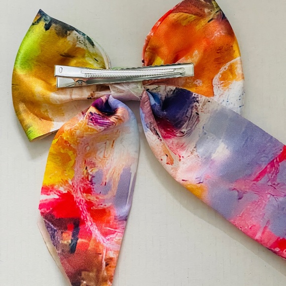 Satin pigtail bow clip - Picture 3 of 3